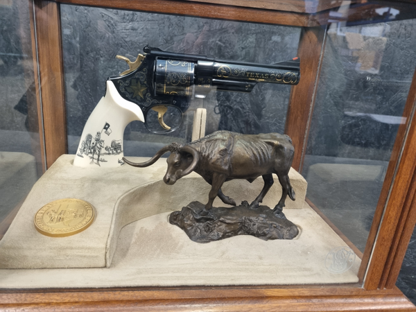 OCCASION Revolver Smith & Wesson Mod. 544 Texas Waggon Trail .44-40 Win. - Zustand neuwertig, Bild 4