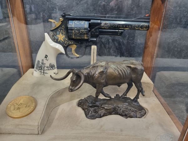 OCCASION Revolver Smith & Wesson Mod. 544 Texas Waggon Trail .44-40 Win. - Zustand neuwertig, Bild 2
