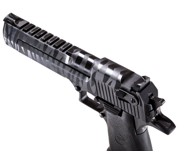 Pistole Magnum Research Desert Eagle Mark XIX 6" .50 AE - Schwarz mit Tiger Stripes, Bild 3